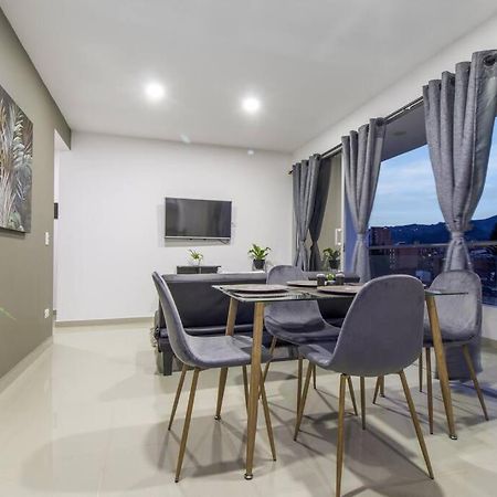Amplio Apartamento en Calasanz - Estadio Medellín Exterior foto